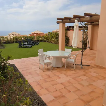 Sunset Villas 5 , 2 Bed With Wifi In Costa Adeje, Tenerife فيلة
