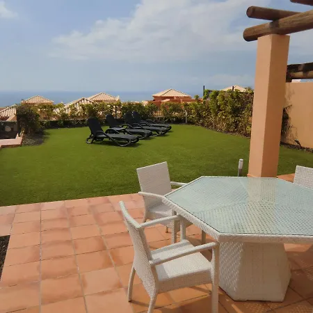 Sunset Villas 5 , 2 Bed With Wifi In Costa Adeje, Tenerife فيلة *