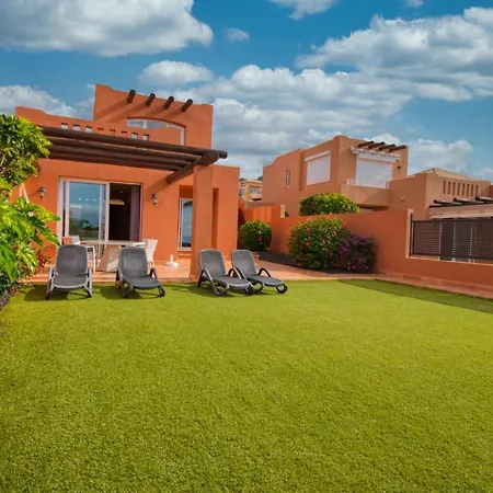 Sunset Villas 5 , 2 Bed With Wifi In Costa Adeje, Tenerife Vila *